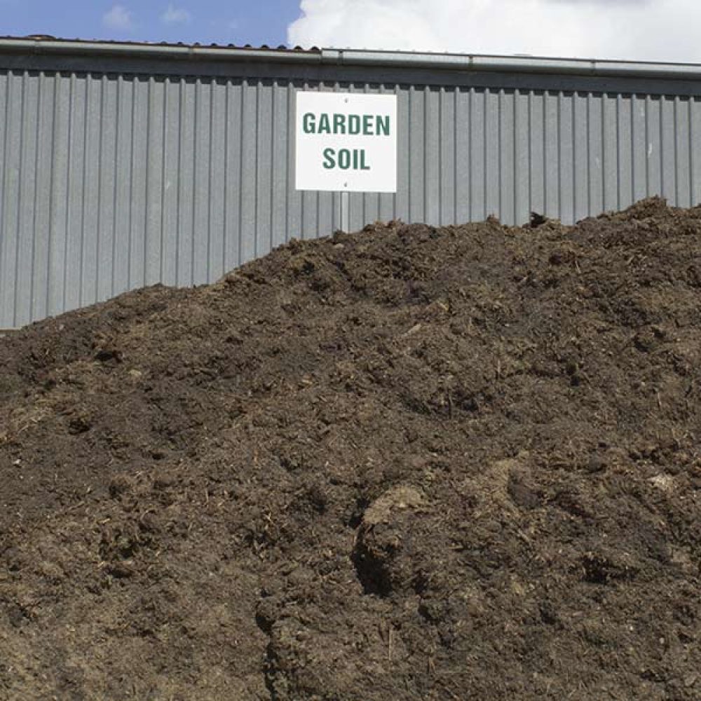 bulk-buy-garden-soil